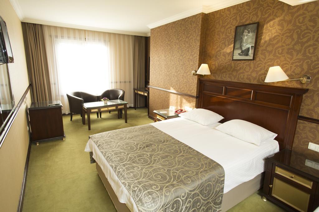Topkapi Inter Istanbul Hotel Exterior photo