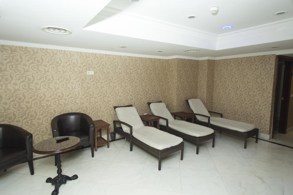 Topkapi Inter Istanbul Hotel Exterior photo